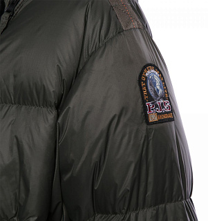 Parajumpers