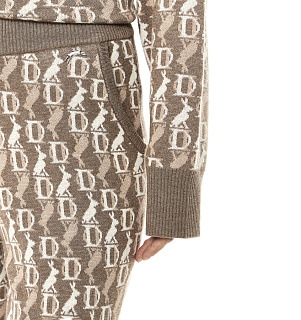 DREAMS by Alena Akhmadullina