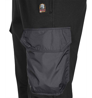 Parajumpers