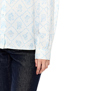 DREAMS by Alena Akhmadullina