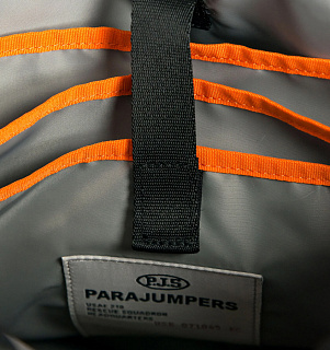 Parajumpers