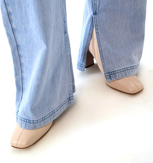 DREAMS by Alena Akhmadullina