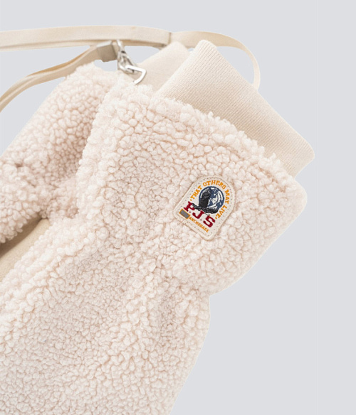 Parajumpers